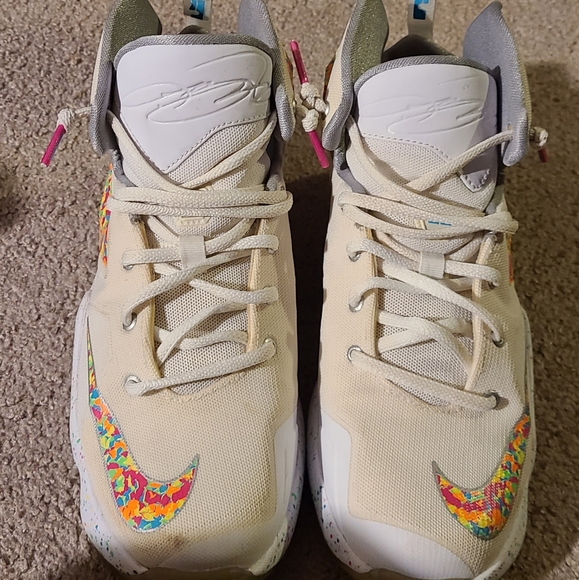 LeBron Fruity Pebble 13 - Picture 3 of 4